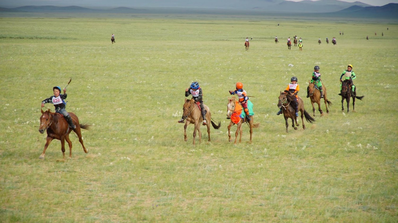 Naadam festival Mongolia horse race - Why visit mongolia